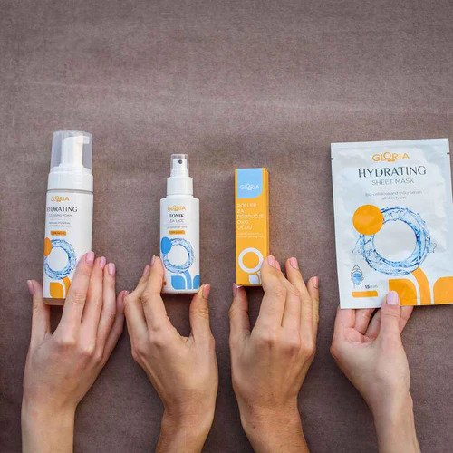 Volite kožu u kojoj se nalazite sa 6 heroja koji će očistiti, negovati i hraniti vaše lice!